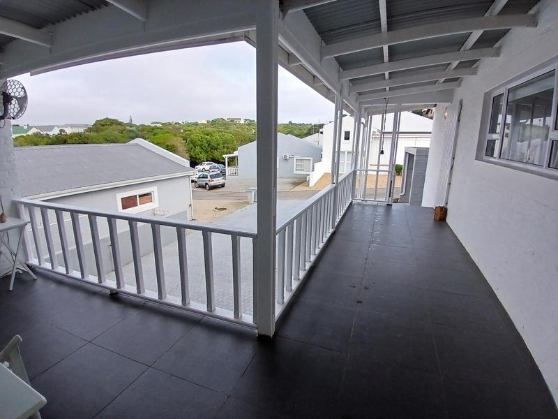 4 Bedroom Property for Sale in Stilbaai Wes Western Cape